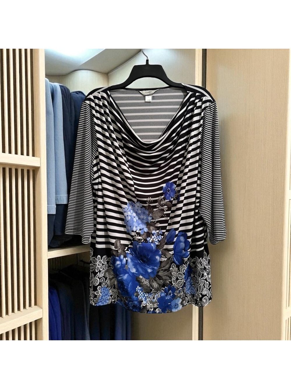 CJ Banks Black & White Stripe Tunic Blouse Womens 1X Cowl Neck with Blue Flowers
